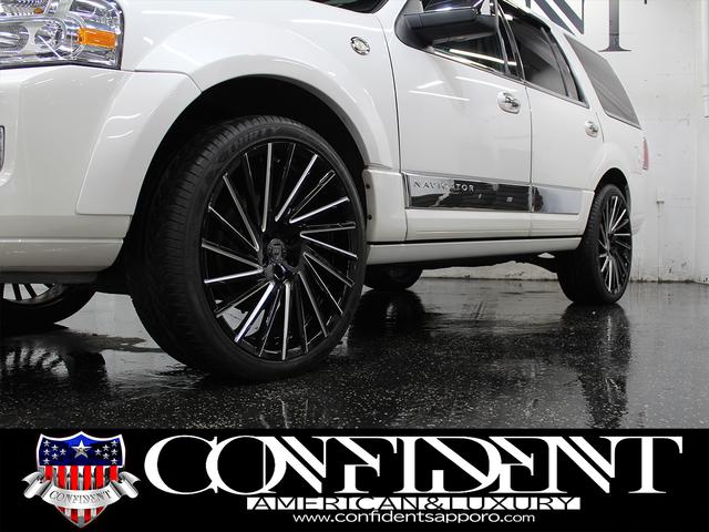 Lincoln LINCOLN NAVIGATOR 2011