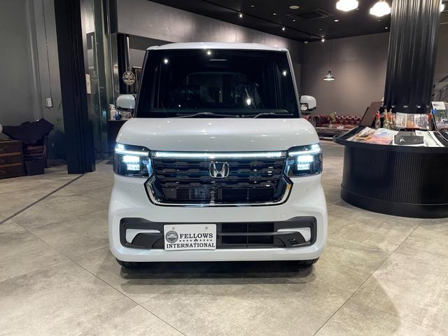 Honda N-BOX CUSTOM 2025