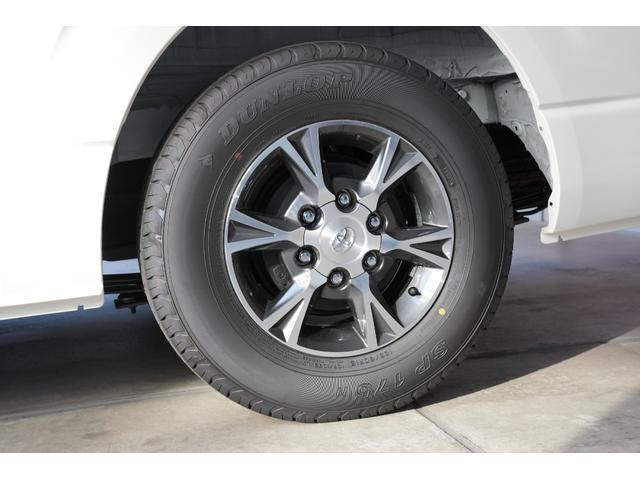 Toyota HIACE VAN 2025