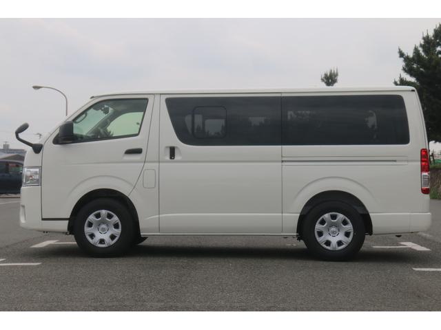 Toyota HIACE VAN 2025