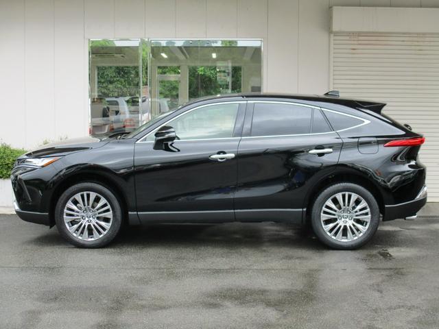 Toyota HARRIER HYBRID 2021
