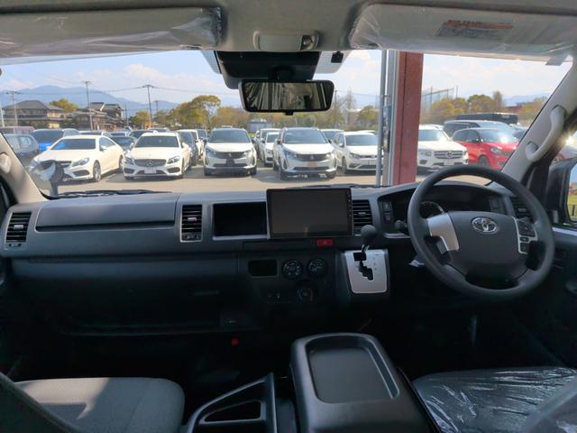 Toyota HIACE VAN 2026
