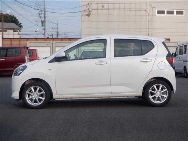 Daihatsu MIRA E:S 2025