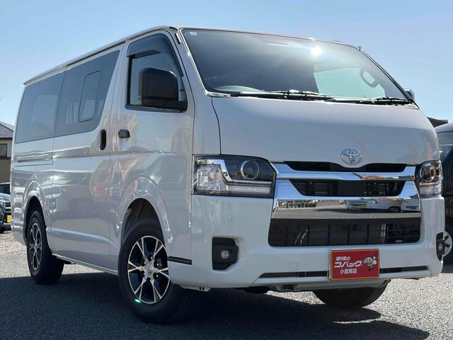 Toyota HIACE VAN 2026
