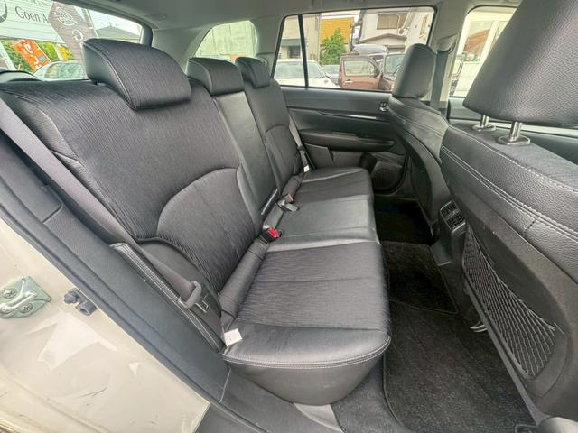 Subaru LEGACY TOURING WAGON 2011