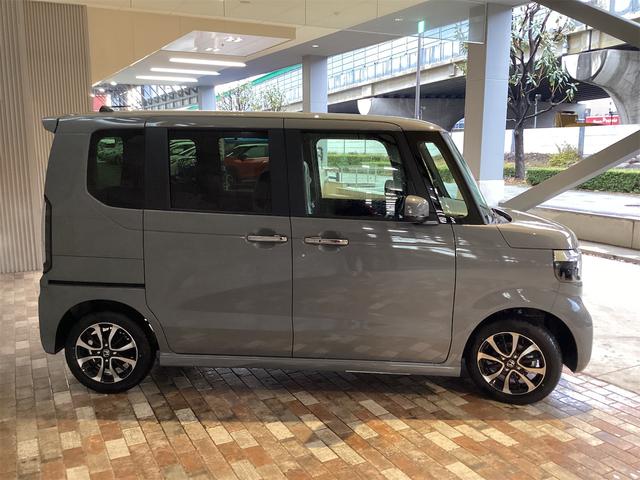 Honda N-BOX CUSTOM 2024