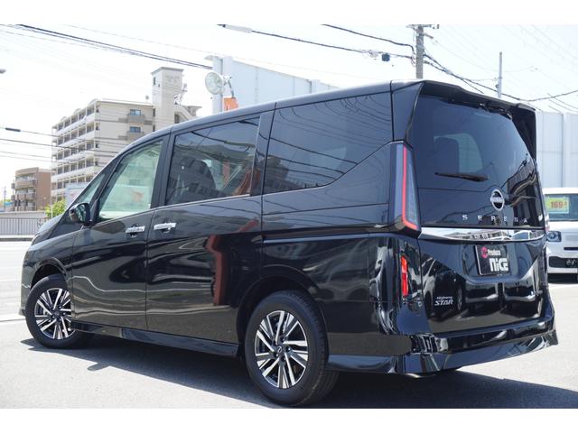 Nissan SERENA 2025