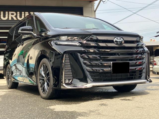 Toyota VELLFIRE HYBRID 2025