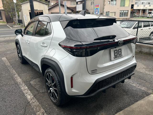 Toyota YARIS CROSS 2023