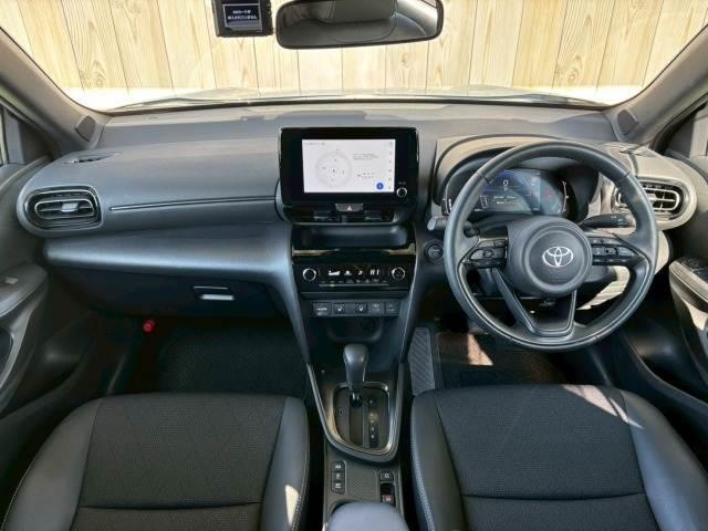 Toyota YARIS CROSS 2024