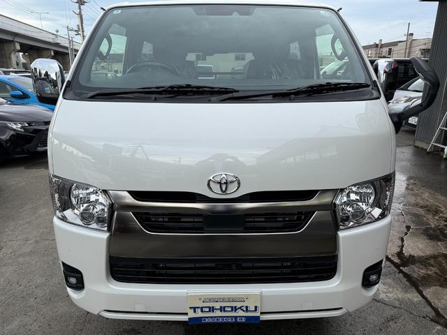 Toyota HIACE VAN 2025