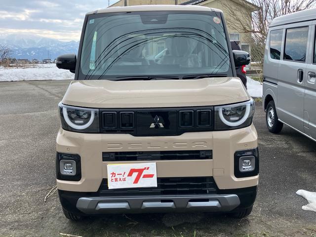 Mitsubishi DELICA MINI 2025