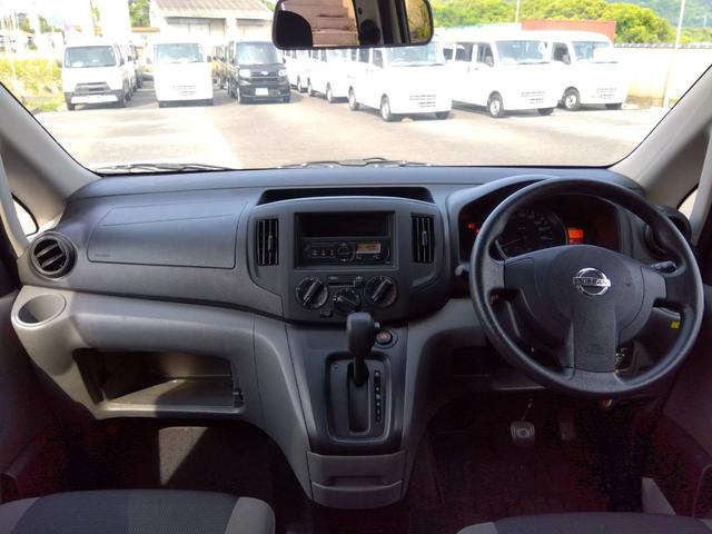 Nissan NV200 VANETTE VAN 2018