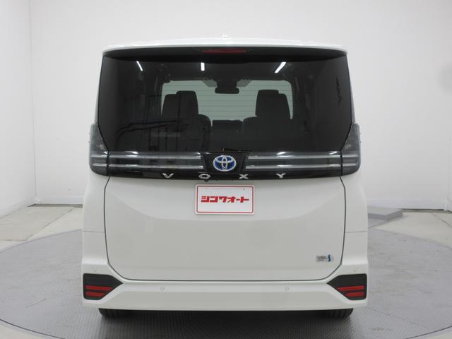 Toyota VOXY 2025