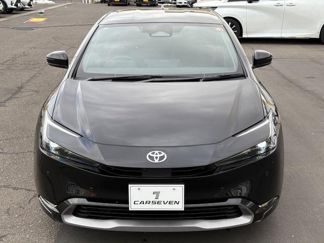 Toyota PRIUS 2024