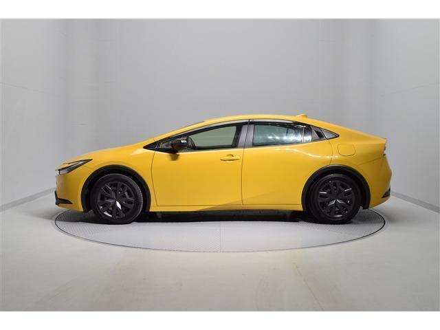 Toyota PRIUS 2024