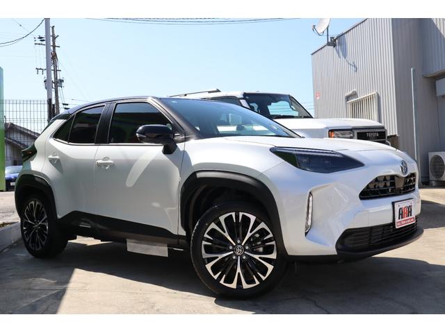 Toyota YARIS CROSS 2026
