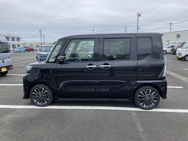 Daihatsu TANTO 2025