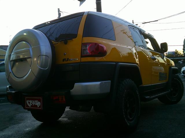 Toyota FJ CRUISER 2011