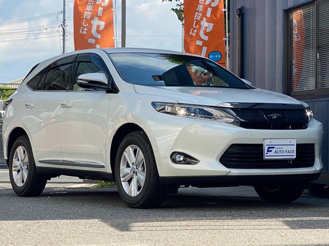Toyota HARRIER 2013