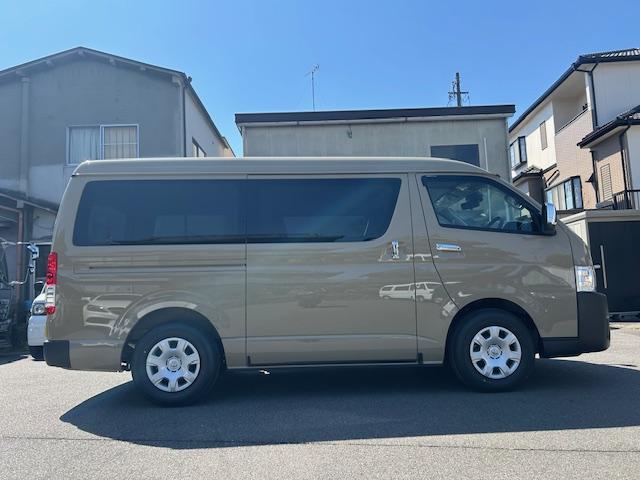 Toyota HIACE VAN 2026
