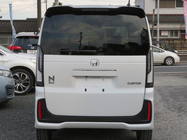Honda N-BOX CUSTOM 2024