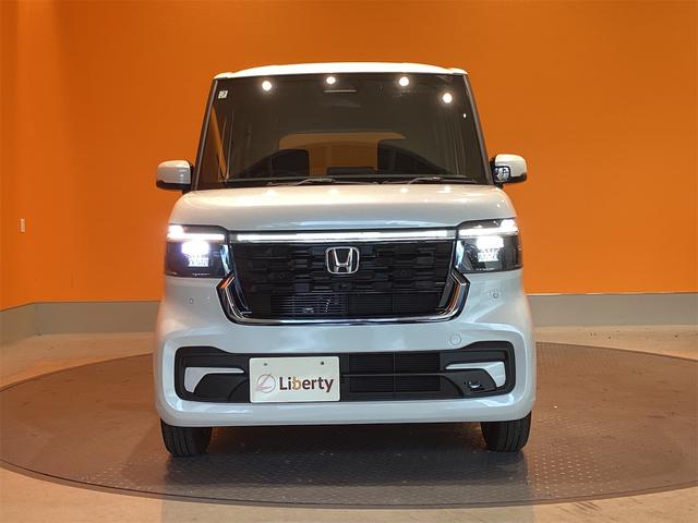 Honda N-BOX CUSTOM 2025