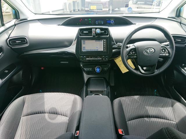 Toyota PRIUS 2020