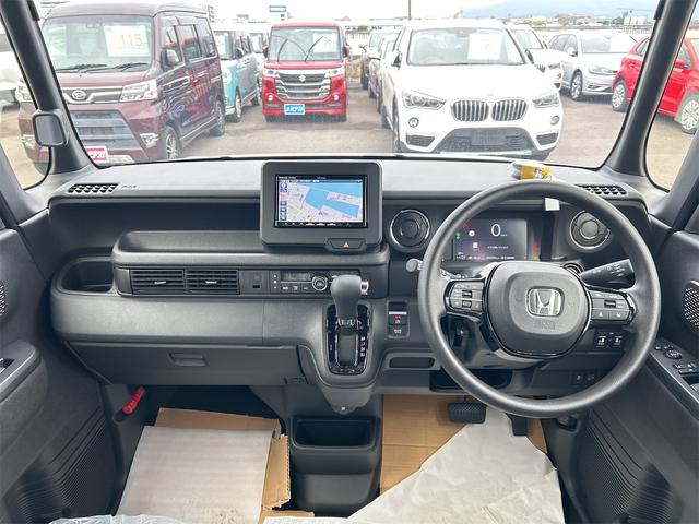 Honda N-BOX CUSTOM 2025