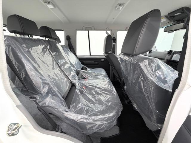 Toyota LAND CRUISER 2025