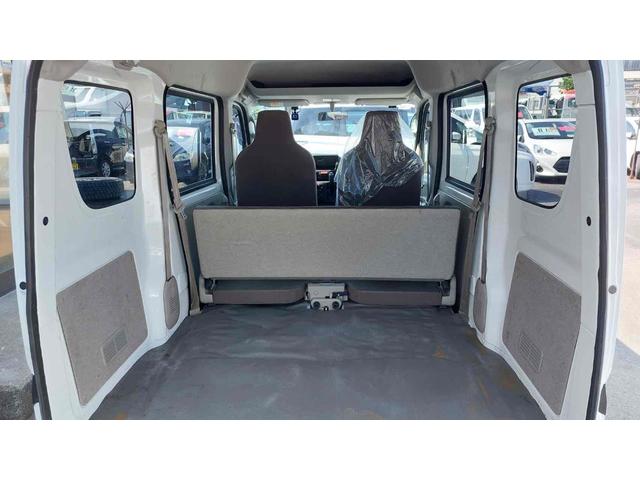Nissan NV100 Clipper Van 2025