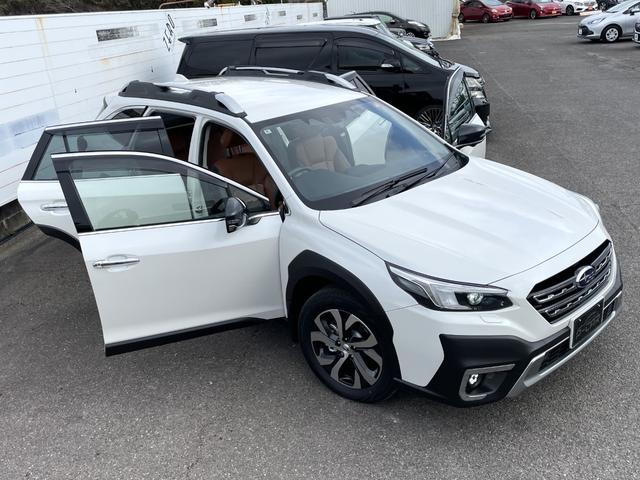Subaru LEGACY OUTBACK 2022