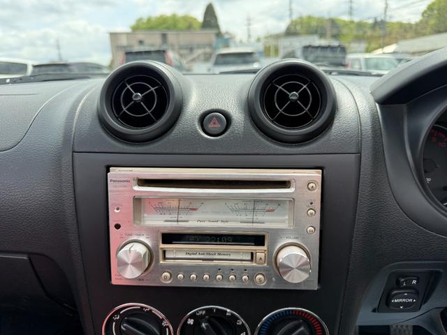 Daihatsu COPEN 2005