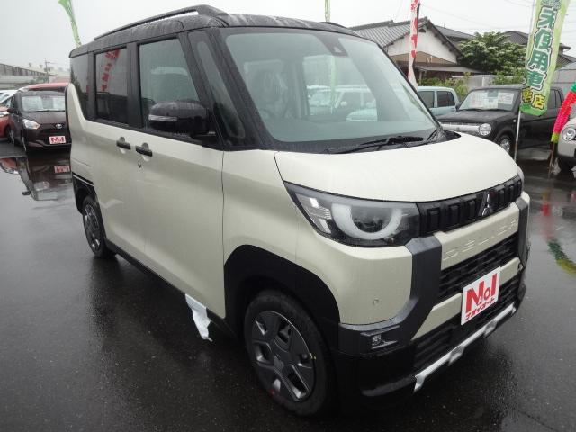 Mitsubishi DELICA MINI 2025