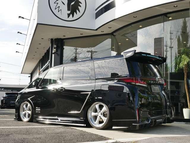 Toyota VELLFIRE 2024
