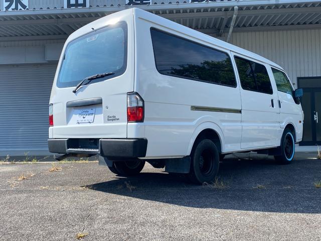 Mazda BRAWNY VAN 2009