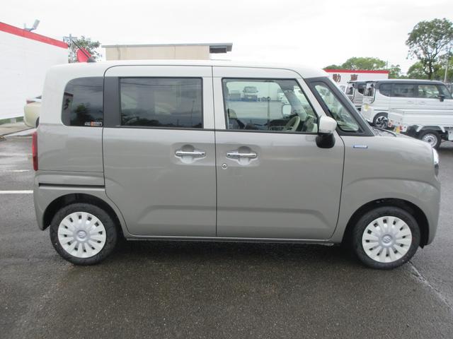Suzuki WAGON R SMILE 2025