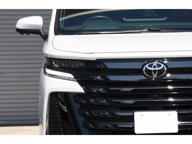 Toyota VELLFIRE HYBRID 2023