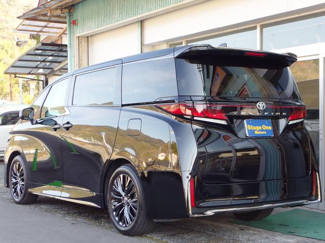 Toyota VELLFIRE 2023