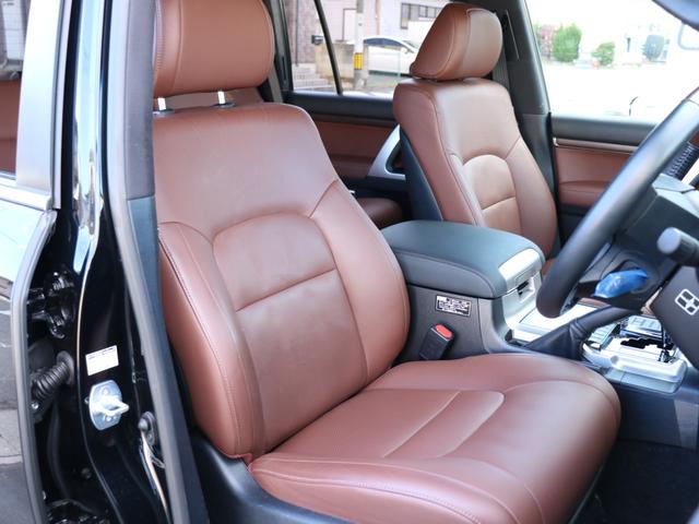 Toyota LAND CRUISER 2016