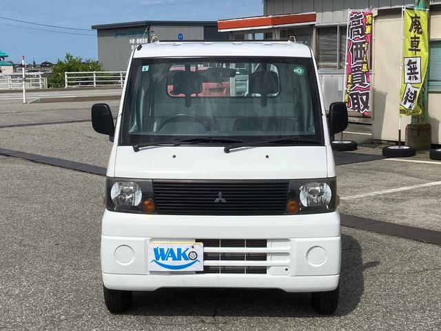 Mitsubishi MINICAB TRUCK 2002