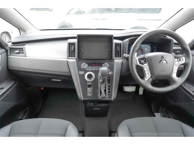Mitsubishi DELICA D:5 2026