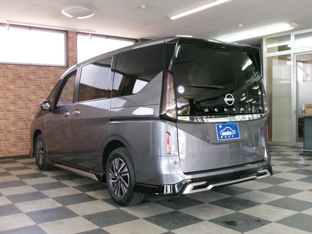 Nissan SERENA 2024