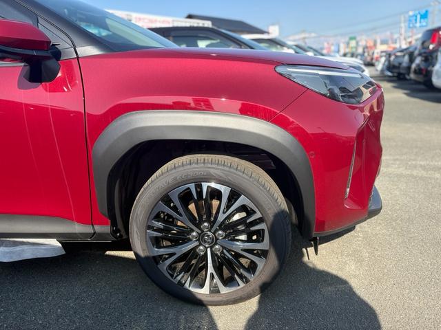 Toyota YARIS CROSS 2025